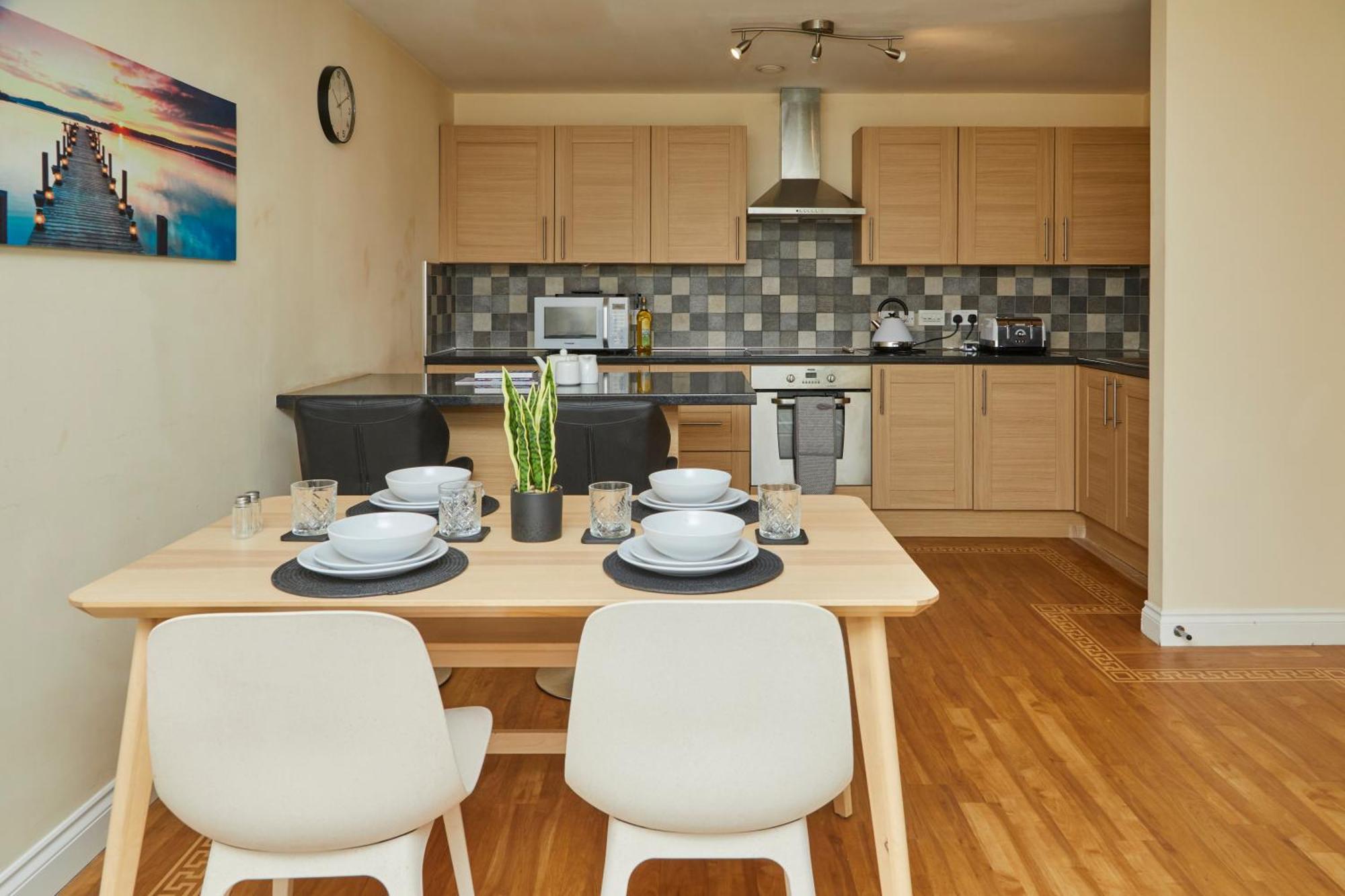 Stylish 2-Bedroom Apartment With Free Parking Halifax Dış mekan fotoğraf